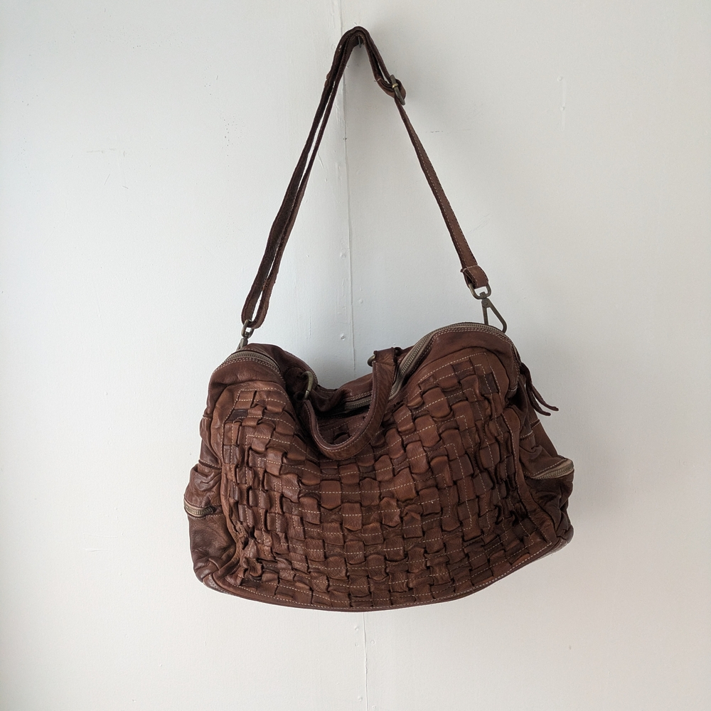 Woven Leather Shoulder Travel Bag - Brown